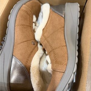 Bzees Tan and Silver Ankle Booties